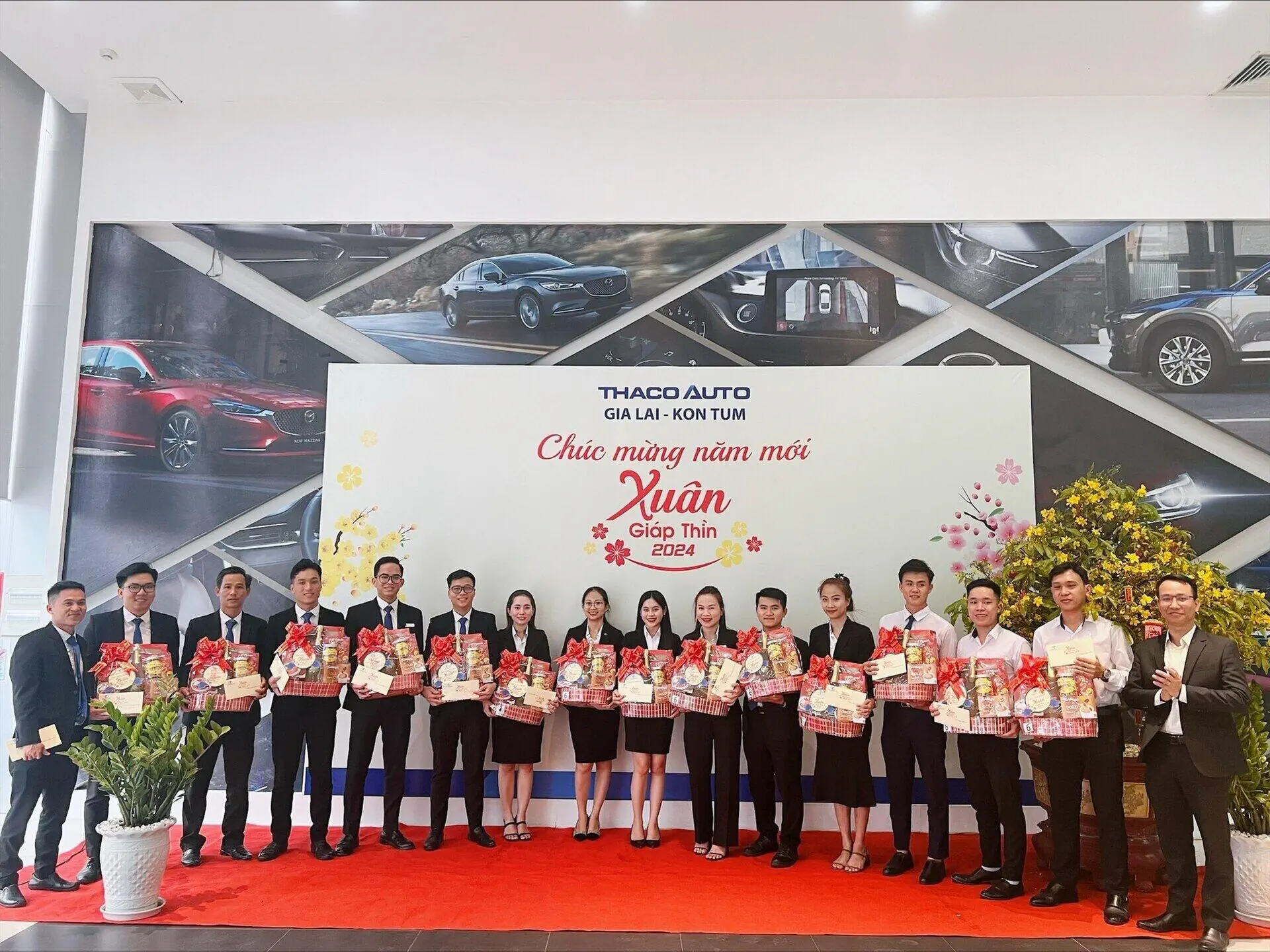Nhiều hoạt động ý nghĩa những ngày cận Tết 2024 tại THACO AUTO Gia Lai – Kon Tum